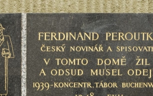 Praha 5. Pamětní deska Ferdinandu Peroutkovi